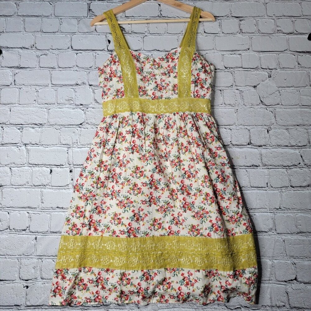 Comme‎ Toi Small Ditsy Floral Print Yellow Lace Accent Dress Size M